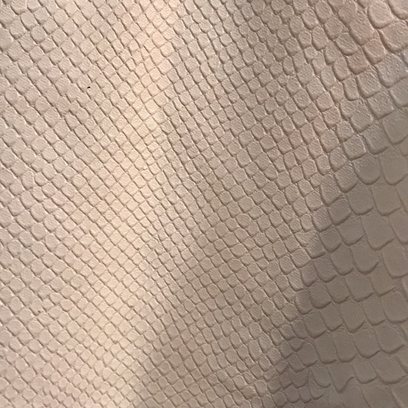 ⚡️FINAL PRICE⚡️ Vintage Versace Jeans Couture Snake/Reptile Jeans - Picture 7 of 16